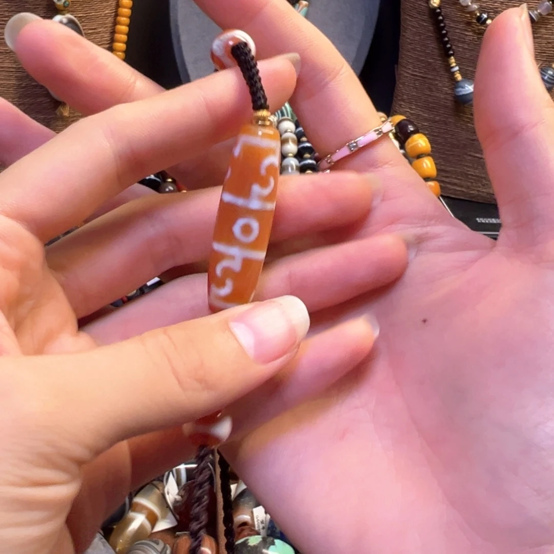 未镶嵌颈饰玛瑙/玉髓