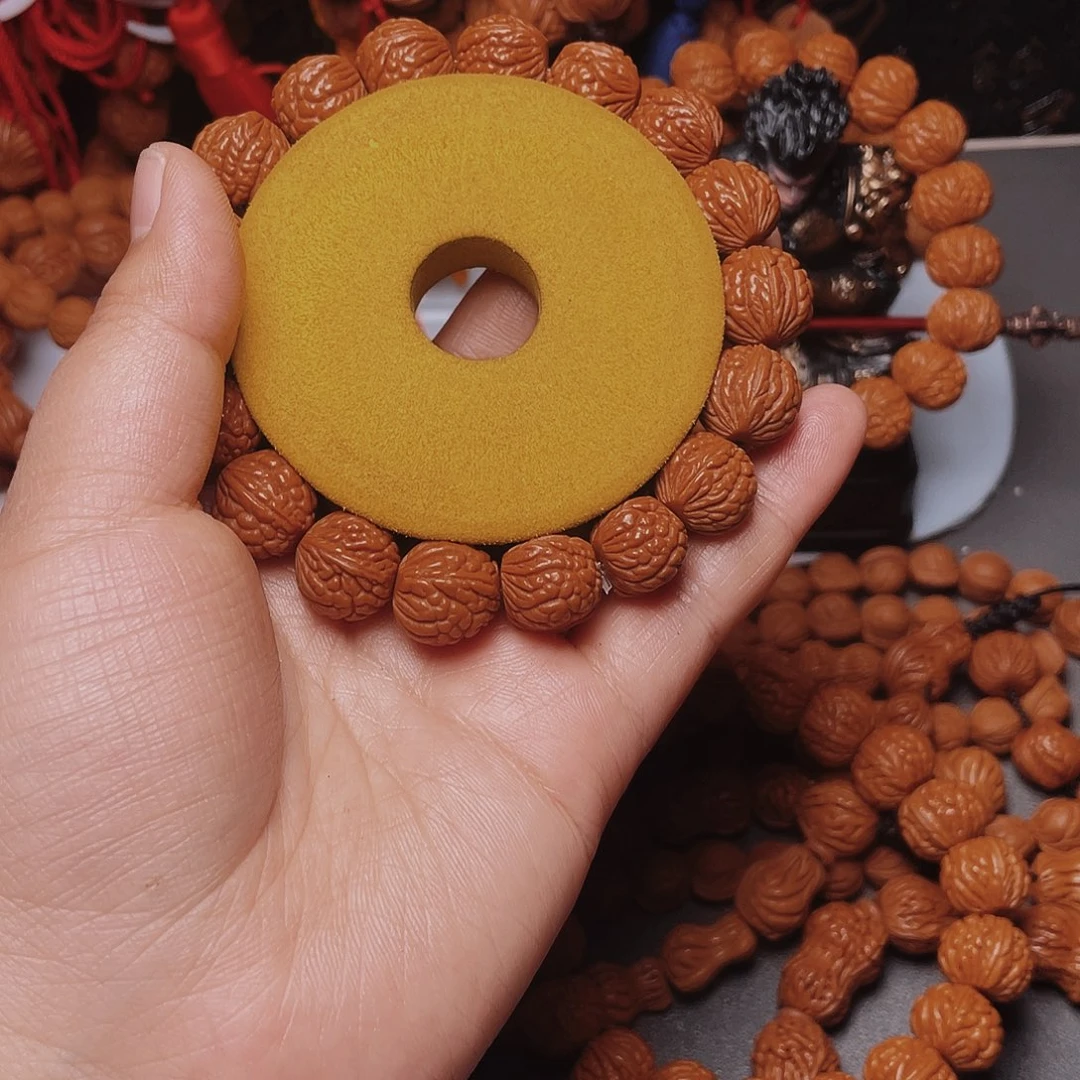 请***爷吊坠桃核龙纹桃枭