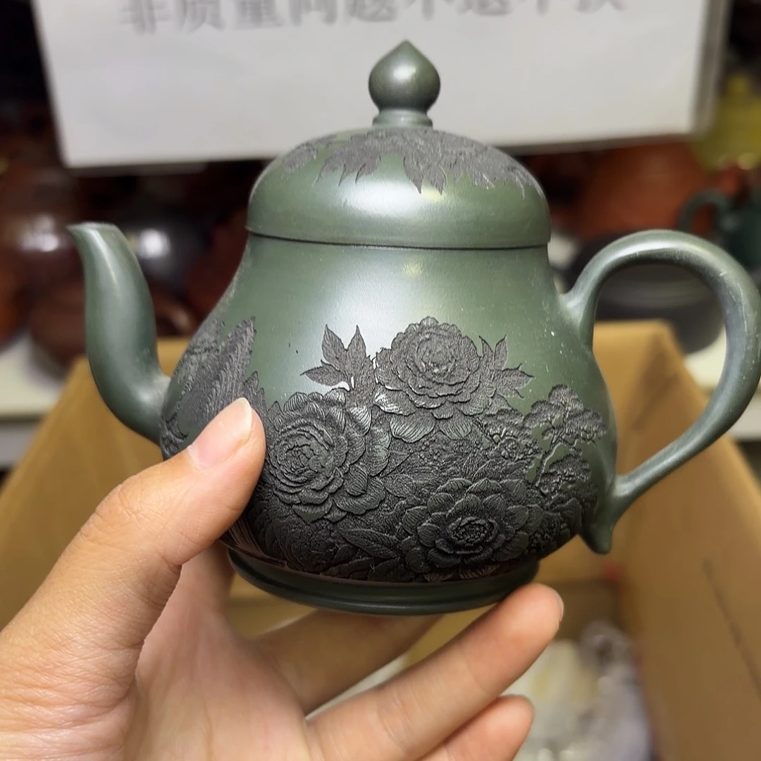 甄选宜兴本土紫砂壶