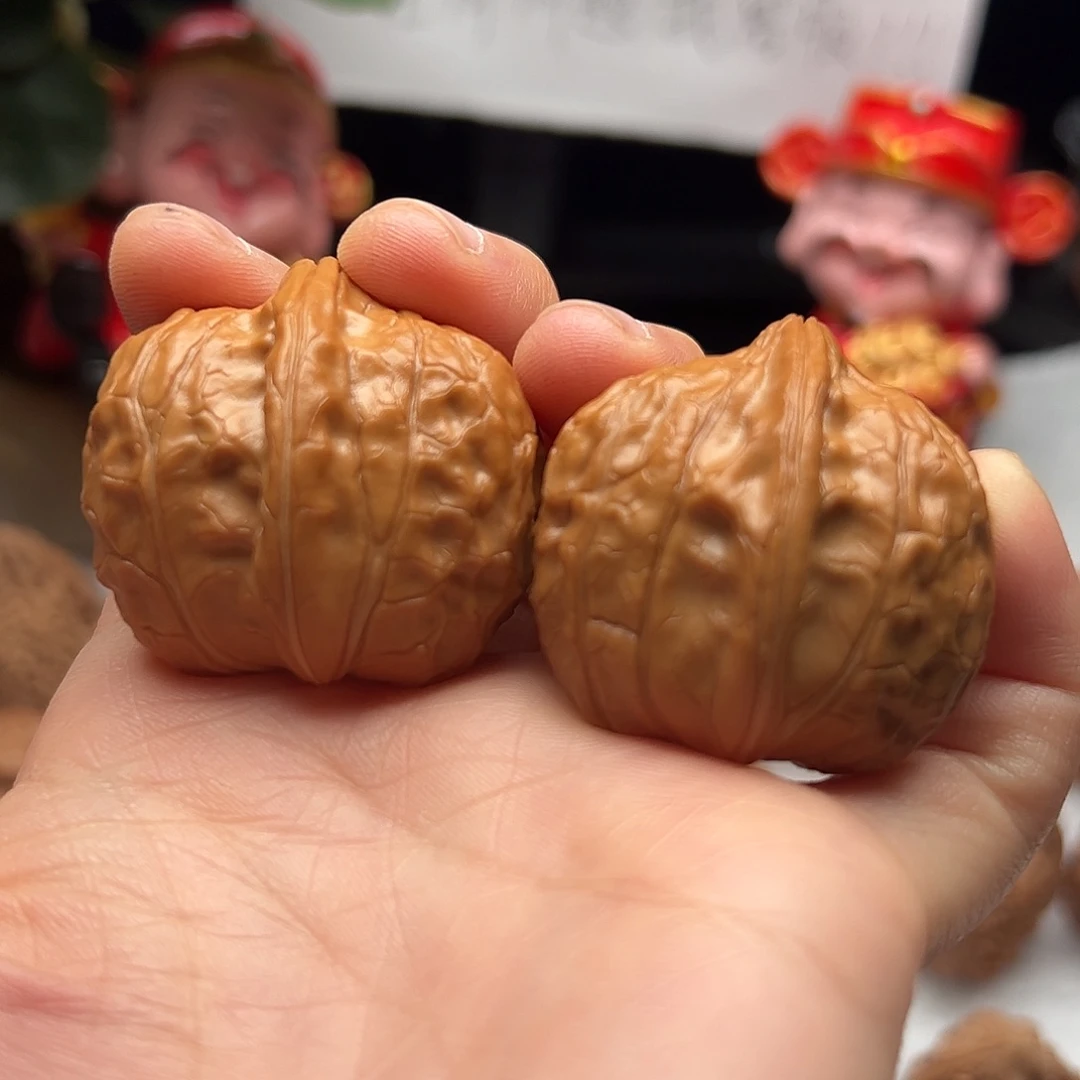 核桃全品龟甲纹半壁