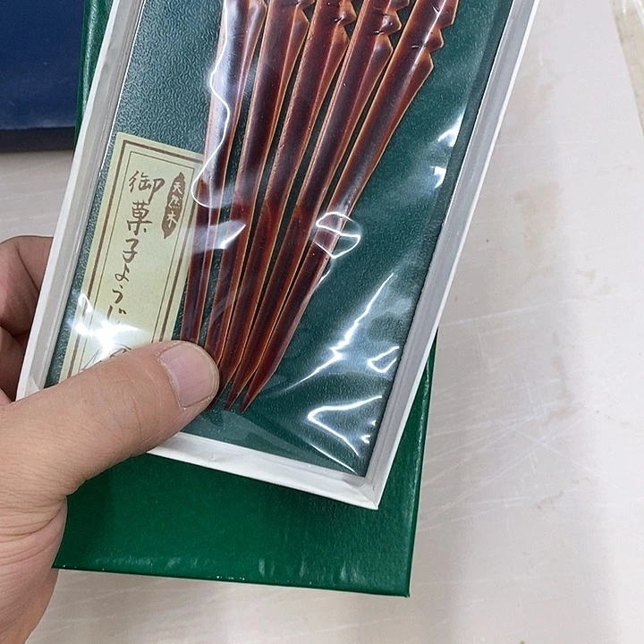 六****哈哈哈哈哈哈哈哈哈哈