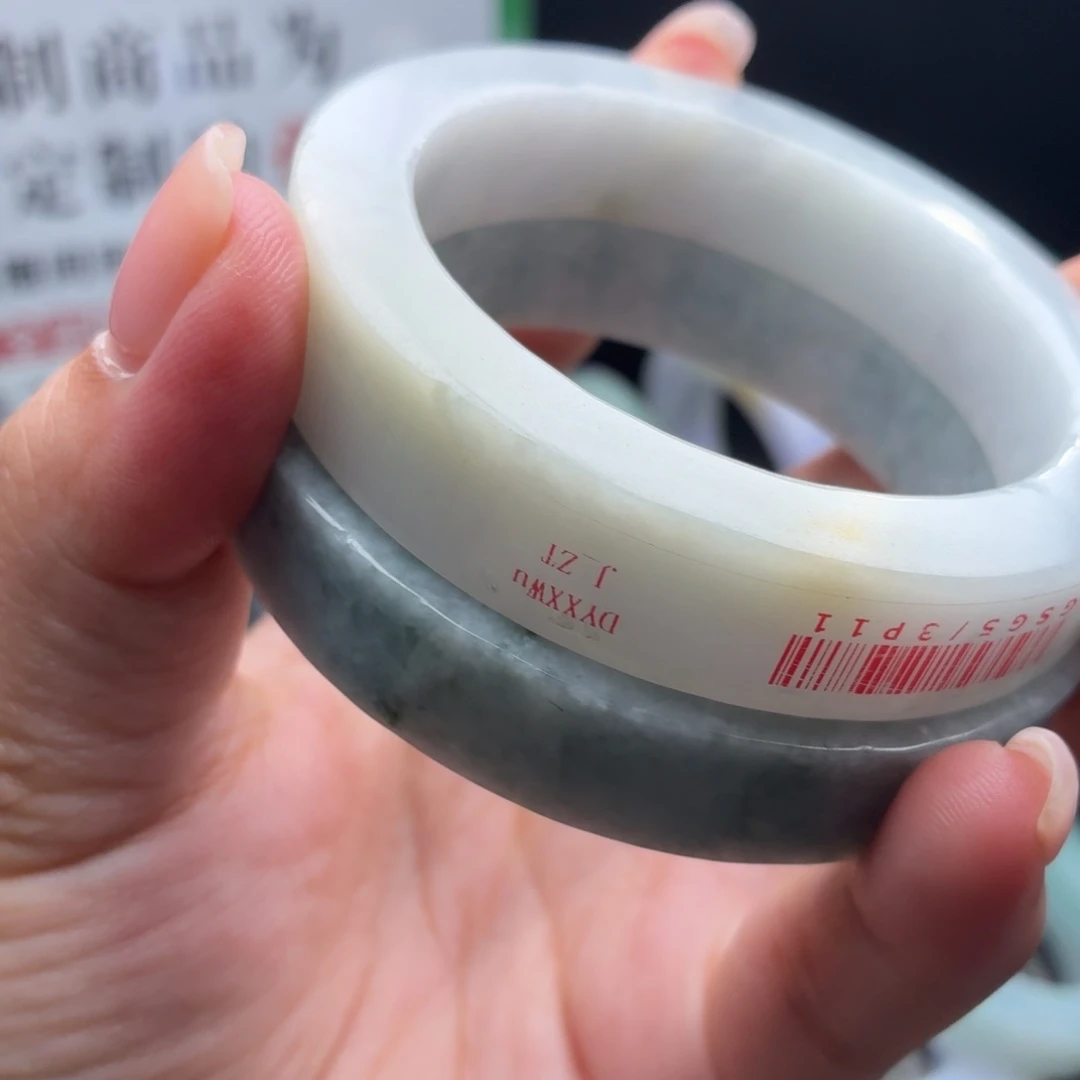 定制翡翠未镶嵌正天然翡翠手镯定制