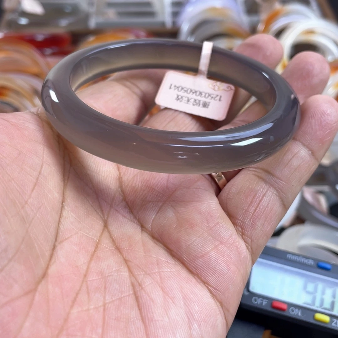 玛瑙/玉髓手镯未镶嵌Y*J