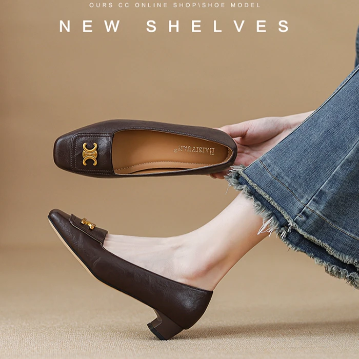 软皮春季单鞋低跟时尚方头粗跟平底百搭法式软底单鞋舒适工作鞋