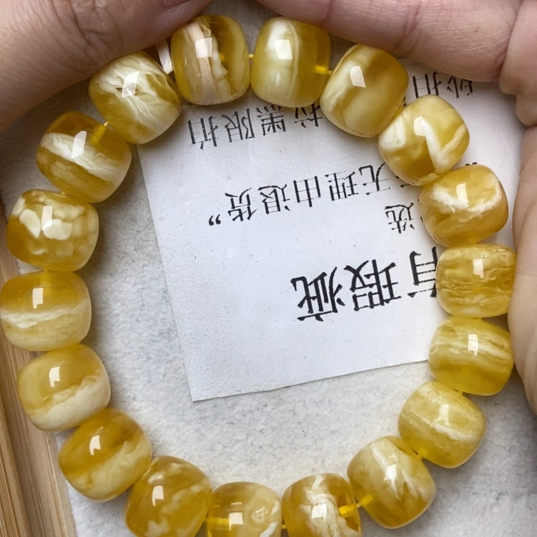 琥珀未镶嵌珠宝奇石55