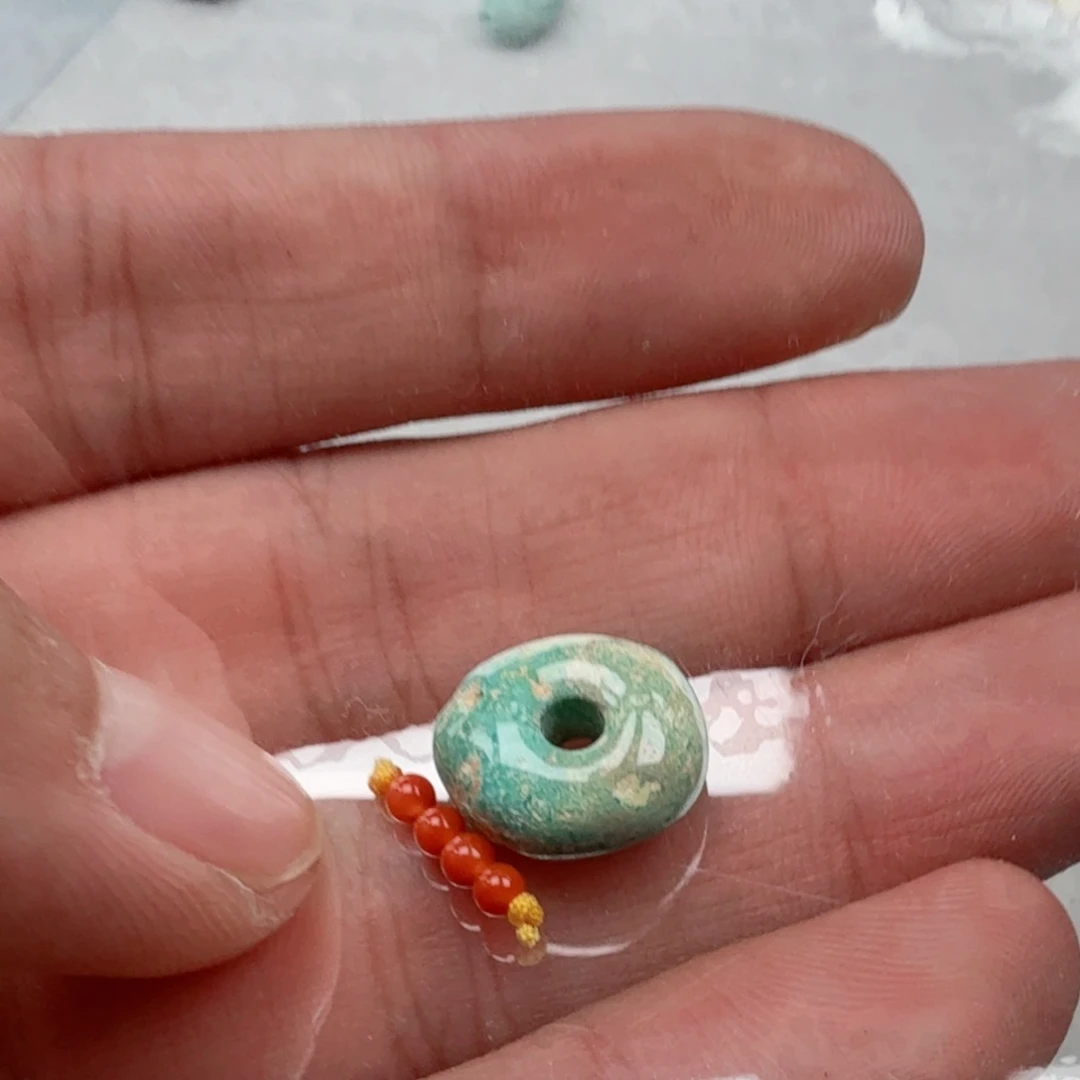 南红玛瑙未镶嵌珠宝奇石