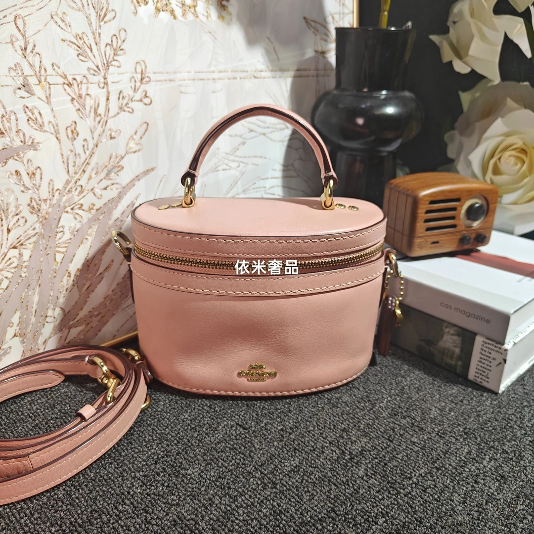 95新 COACH/蔻驰 蔻驰粉色盒子手提包G25101946尺寸19*13