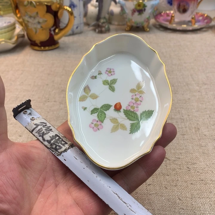 金瓷阁家的美丽瓷器