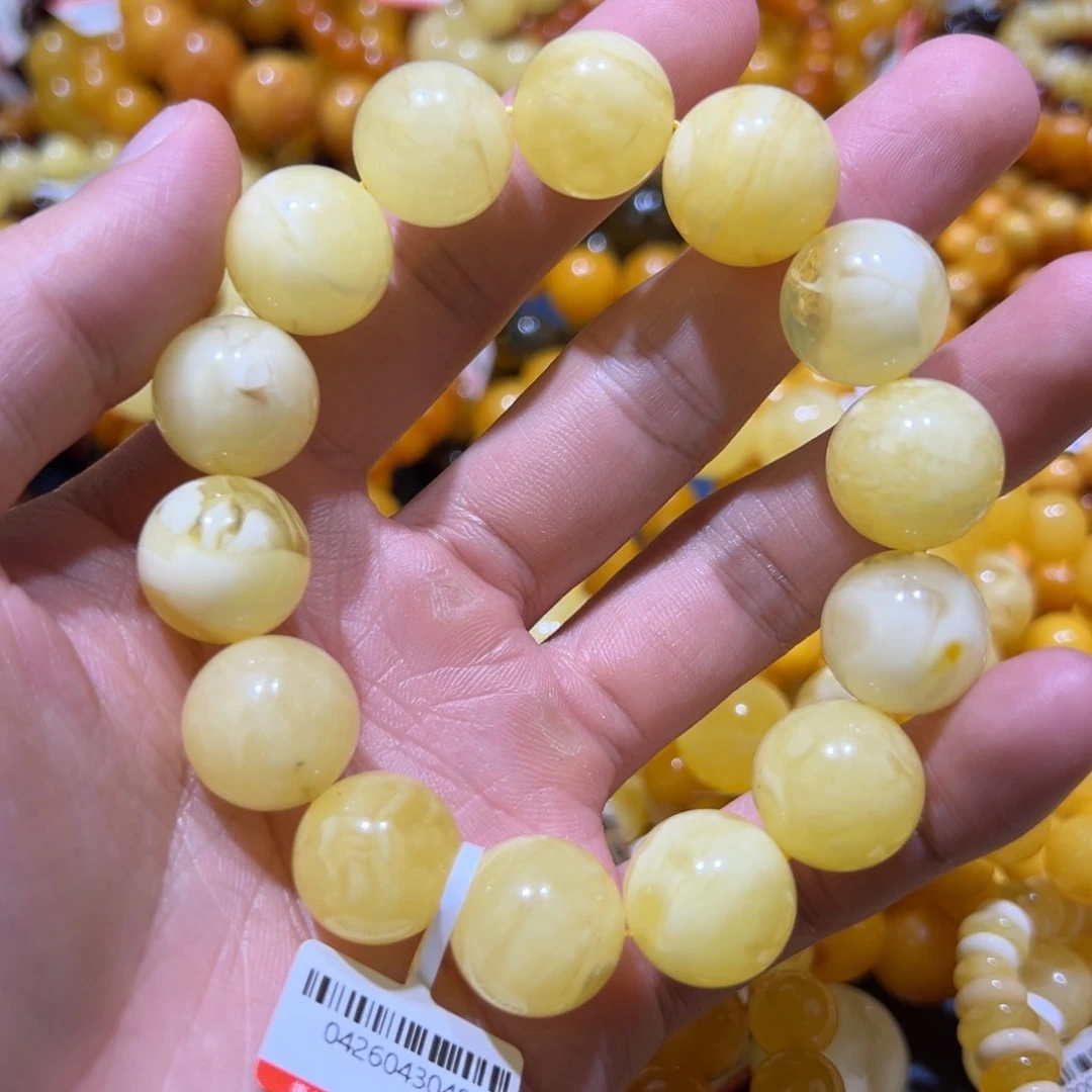 未镶嵌琥珀珠宝奇石