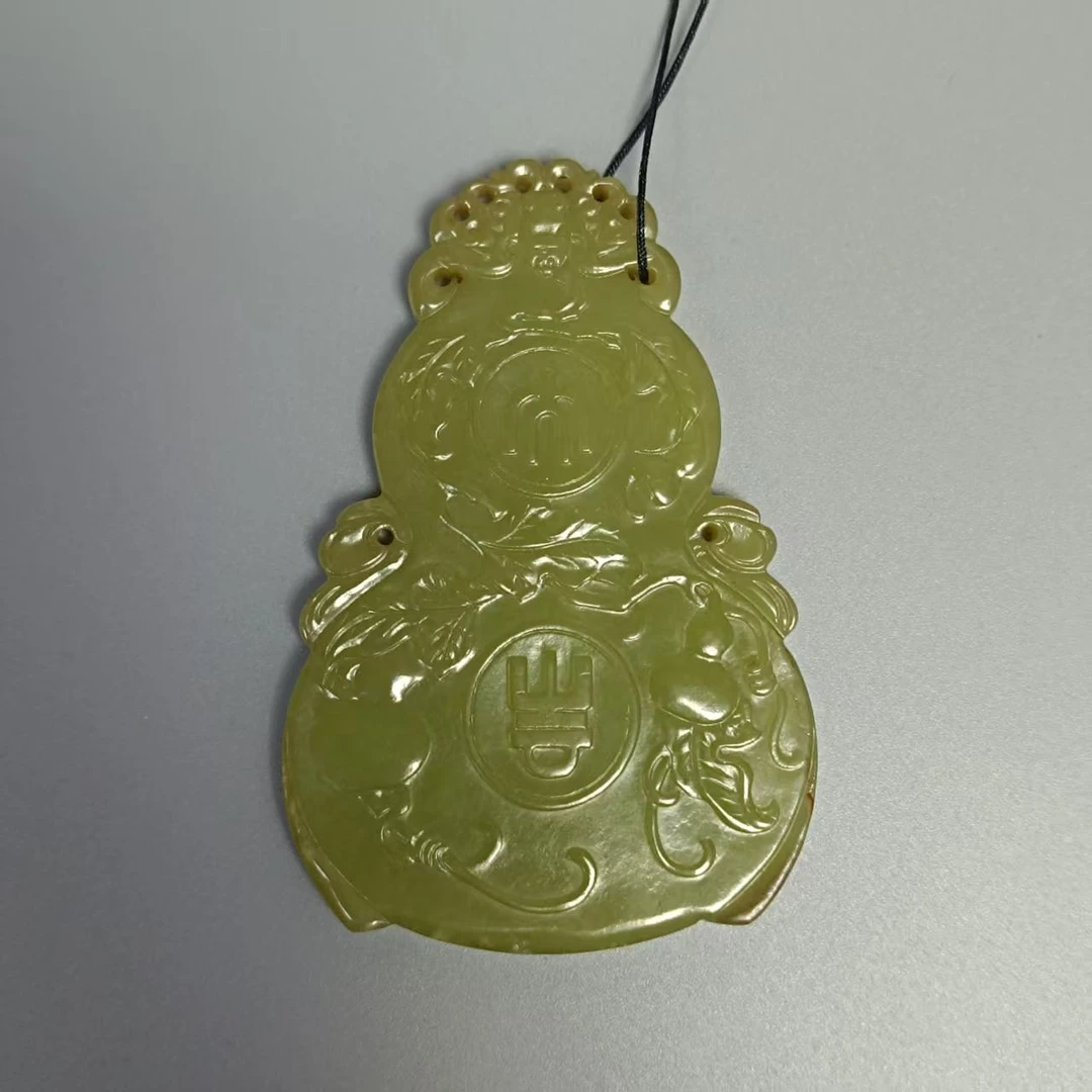 清代和田玉黄玉葫芦挂牌