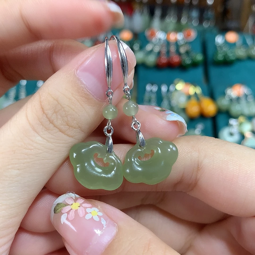 和田玉银S925镶嵌耳饰如意卡16mm左右