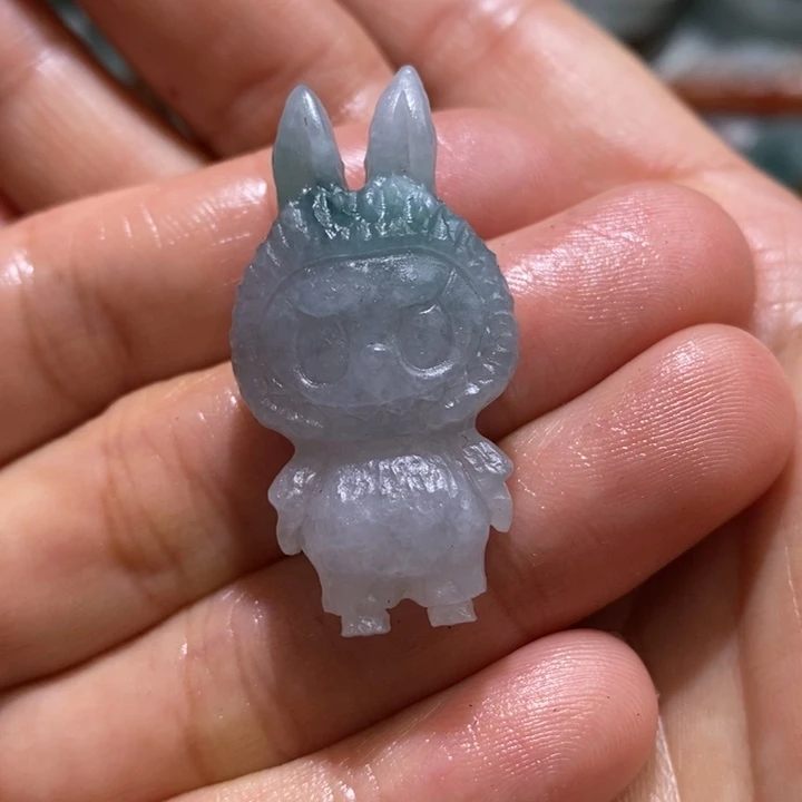 定制翡翠未镶嵌挂件