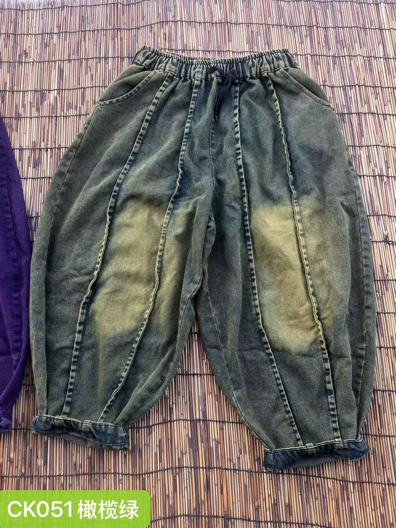 051早春欧货潮牌炒色牛仔12片南瓜裤