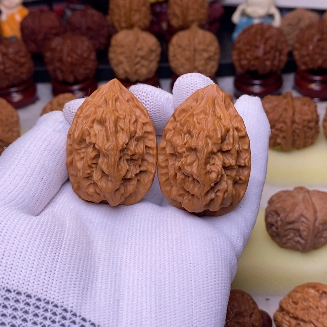 吊坠文玩核桃33 十三陵鸡心