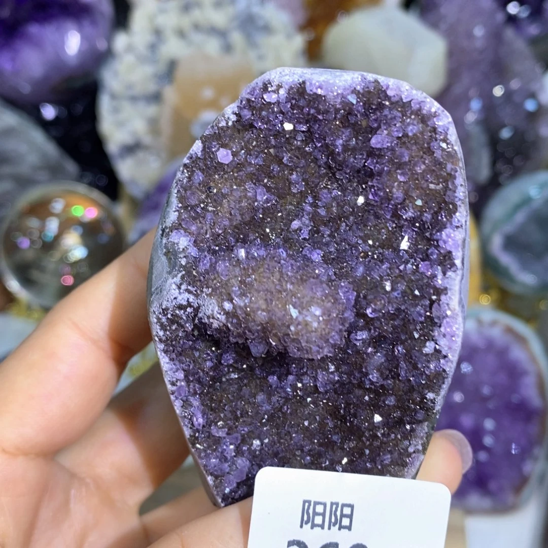 水晶大型摆件（非配饰）未镶嵌