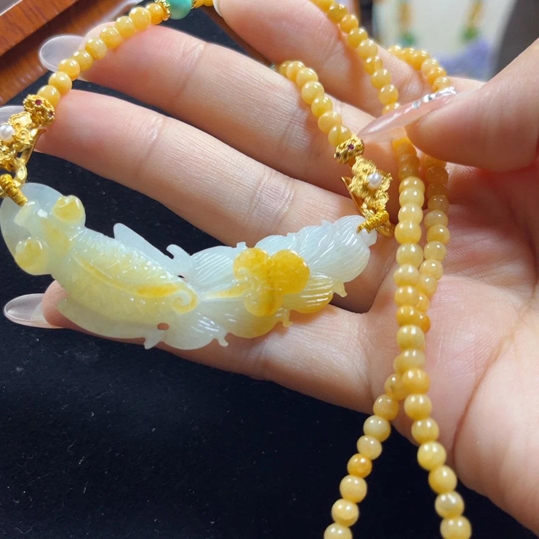 翡翠未镶嵌吊坠(赠链)锦鲤