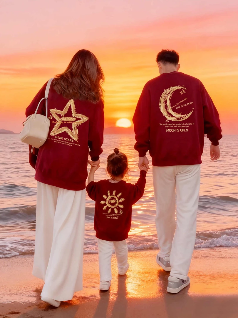 马年亲子装卫衣一家三四口母女款2026本命年全家冬季红色衣服穿搭