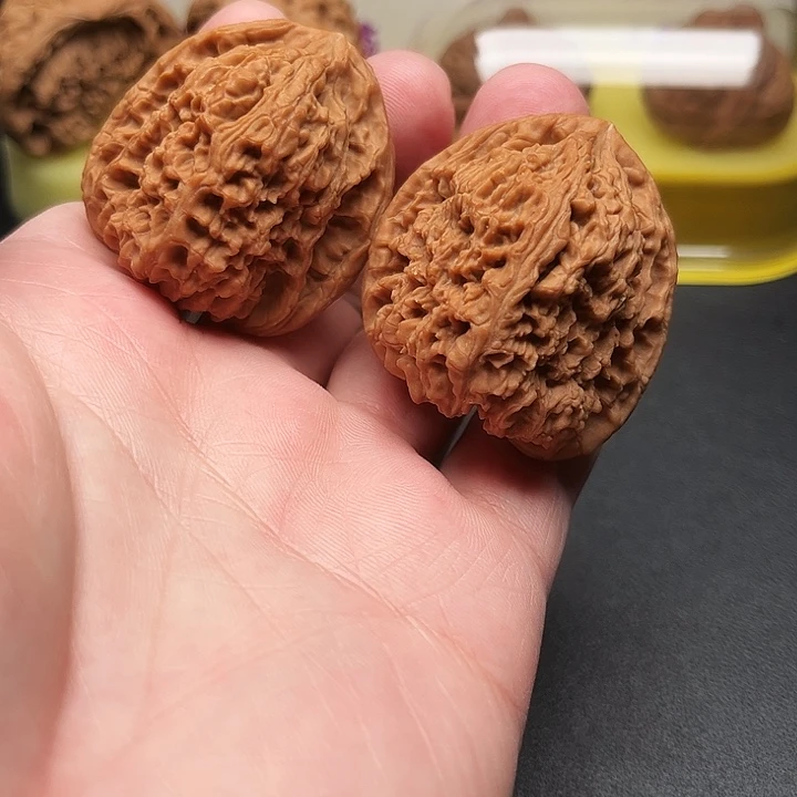 文玩核桃吊坠41南疆石小脚