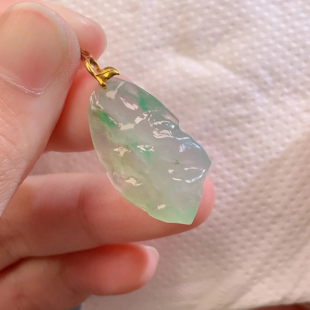 翡翠未镶嵌吊坠(不含链)58