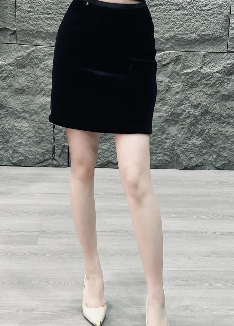 【女王定制】高定丝绒短半裙