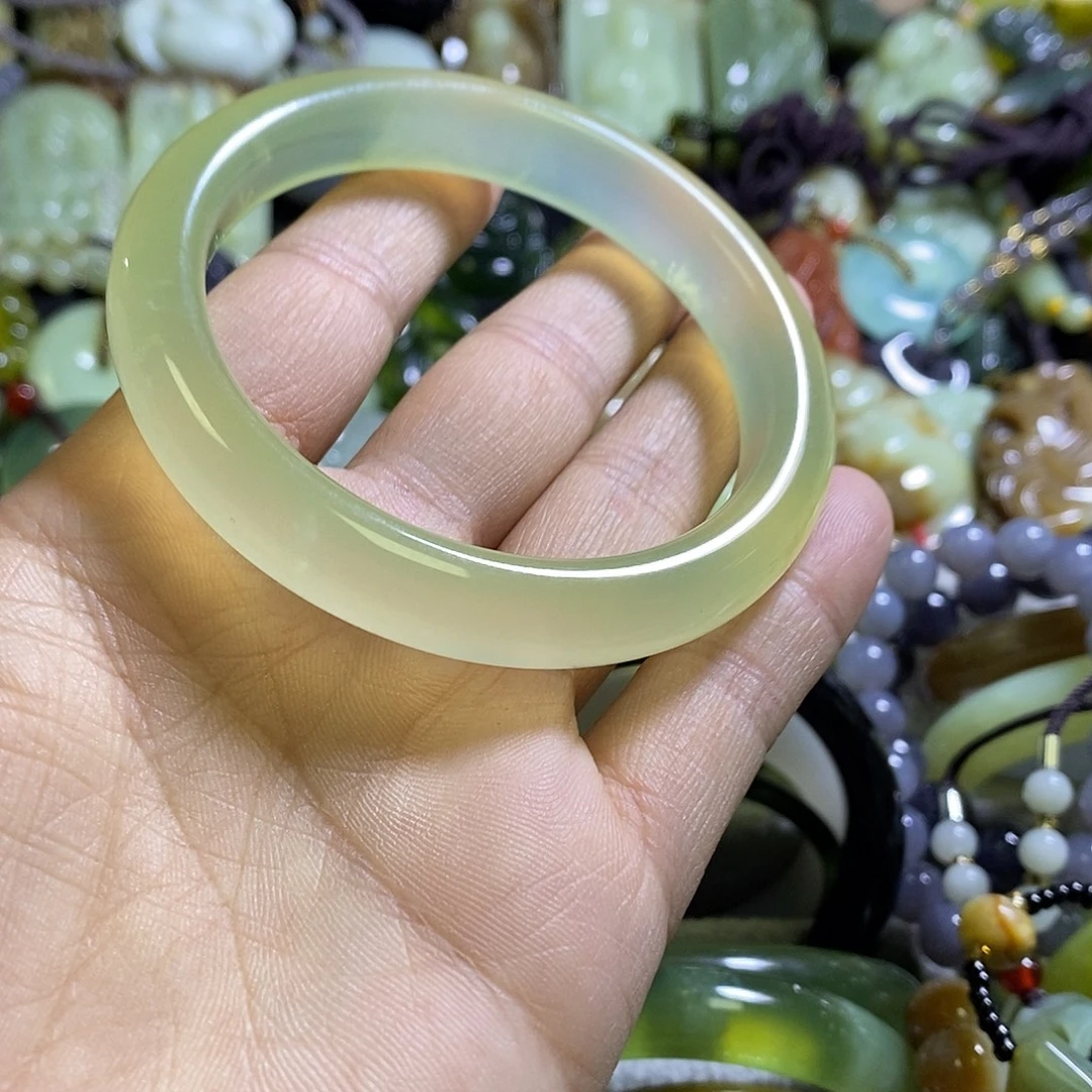 岫玉未镶嵌手镯59口径