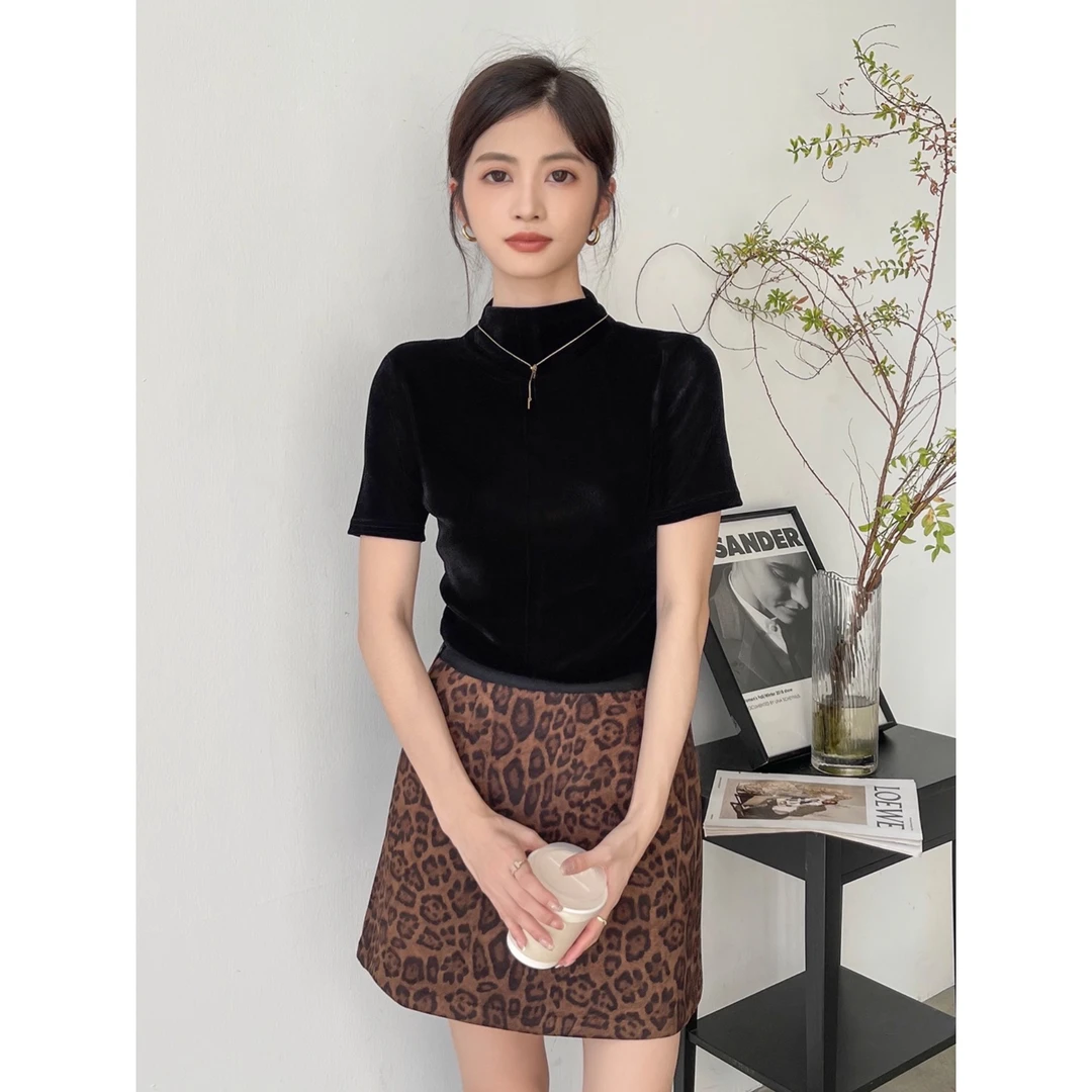 半高领金丝绒黑色打底衫女2025新款早秋短袖t恤内搭上衣显瘦时尚