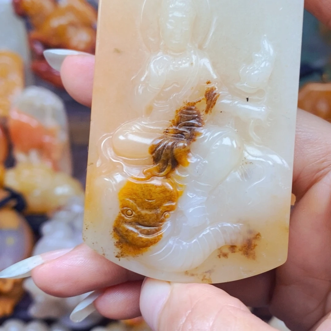 石英质玉（黄龙玉）未镶嵌吊坠(不含链)
