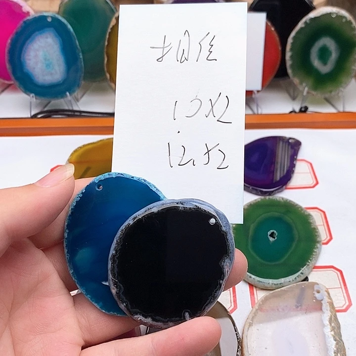 相***己合金颈饰玛瑙/玉髓