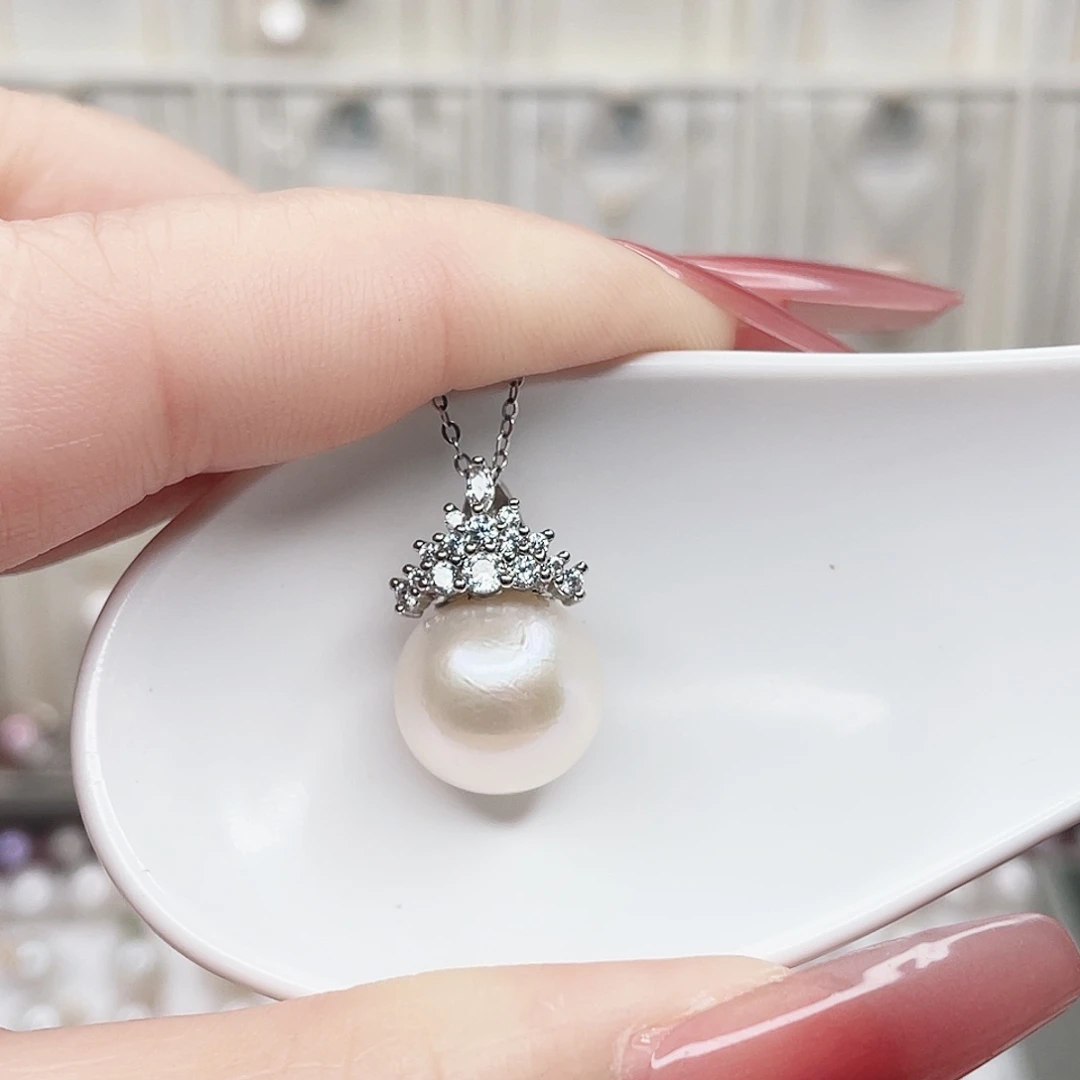 淡水珍珠吊坠(赠链)合金