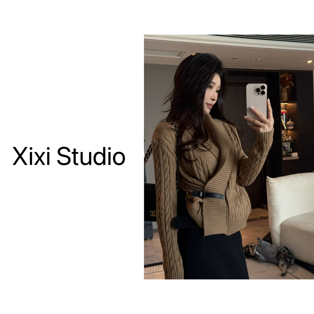 【西西】法式风 设计款加厚麻花工艺翻领气质毛衣