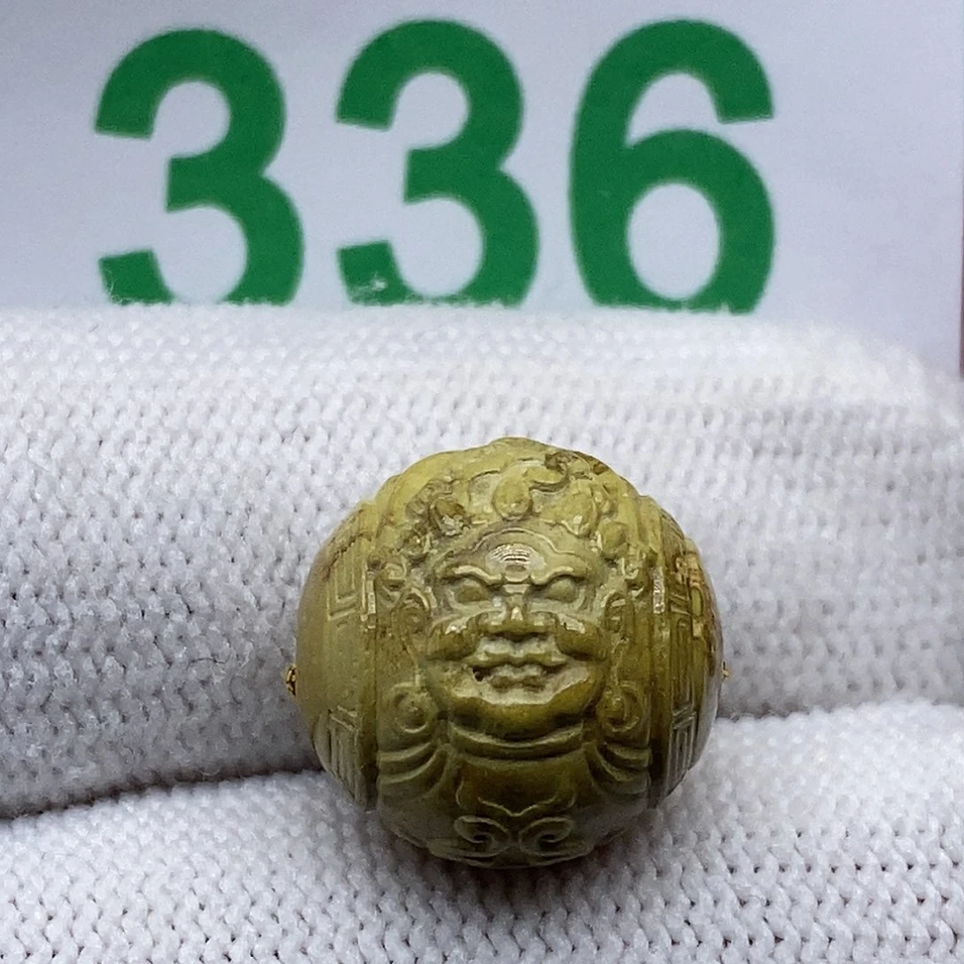 蘑***练绿松石未镶嵌珠宝奇石