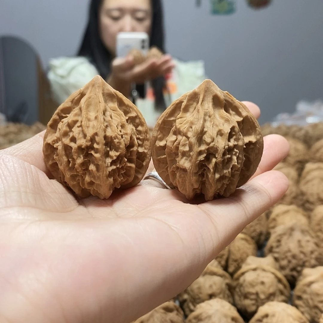 文玩核桃吊坠野生灯笼39