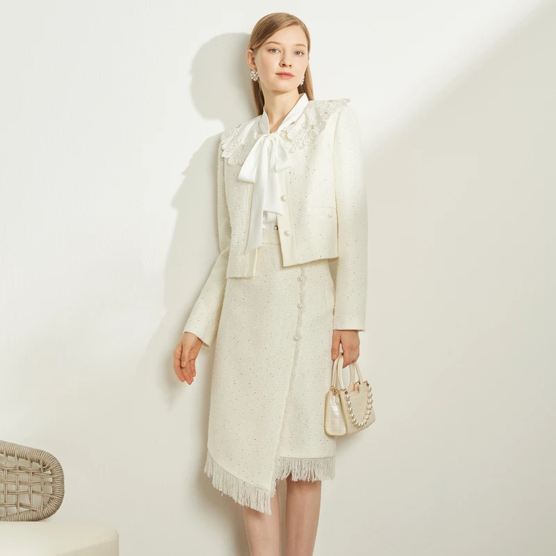 【千颂妮专享】恩曼琳春季新款小香风短款亮片花纱流苏A字半身裙EAN