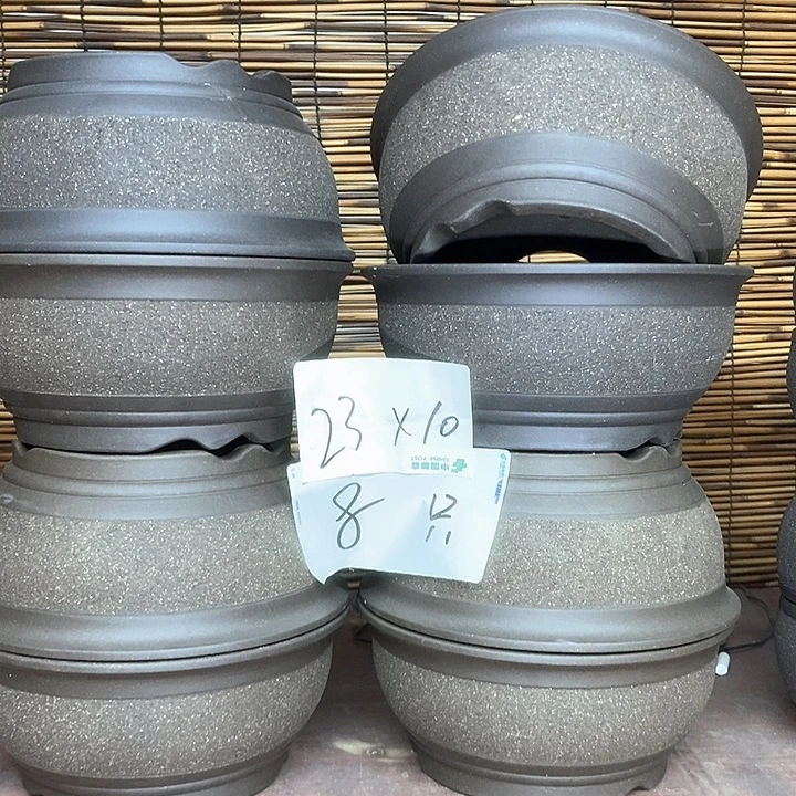 花盆紫砂我在外面