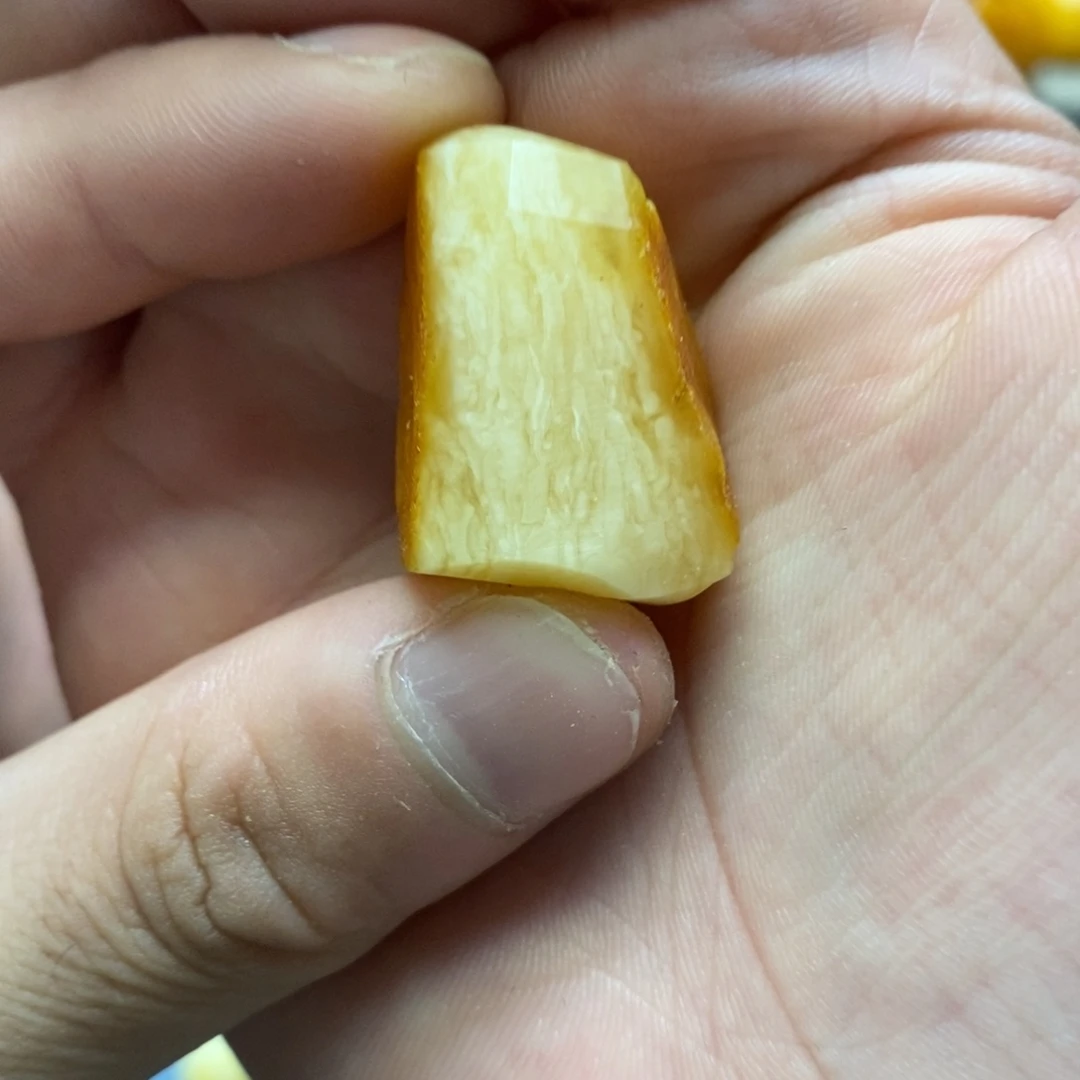 定制琥珀定制蜜蜡未镶嵌传世琥珀蜜蜡定制