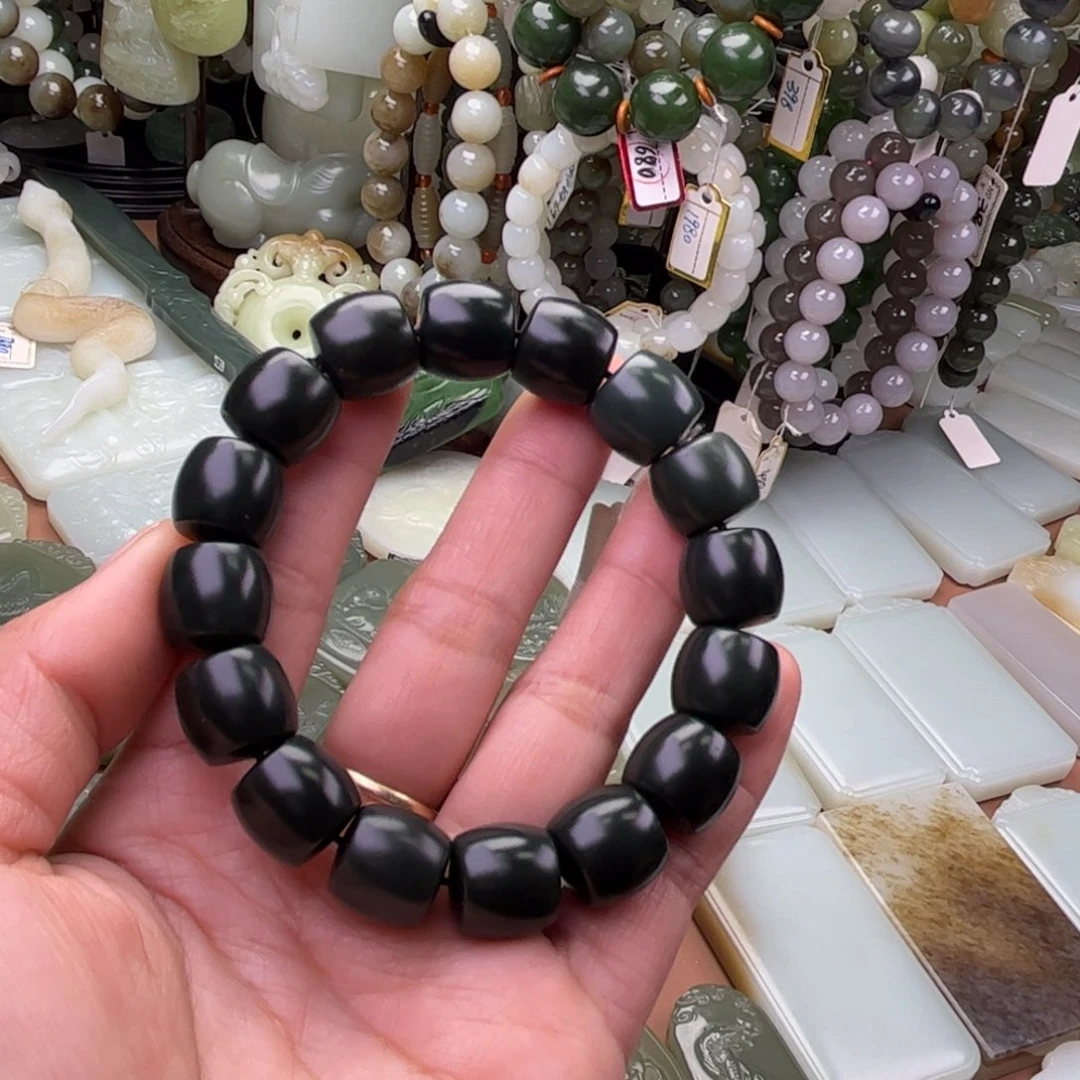 和田玉未镶嵌手串