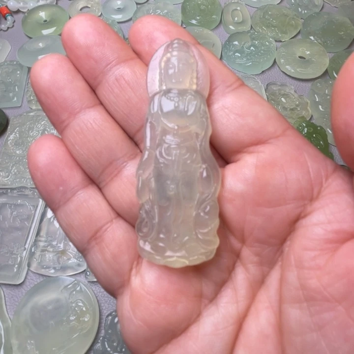 岫玉吊坠(赠链)未镶嵌