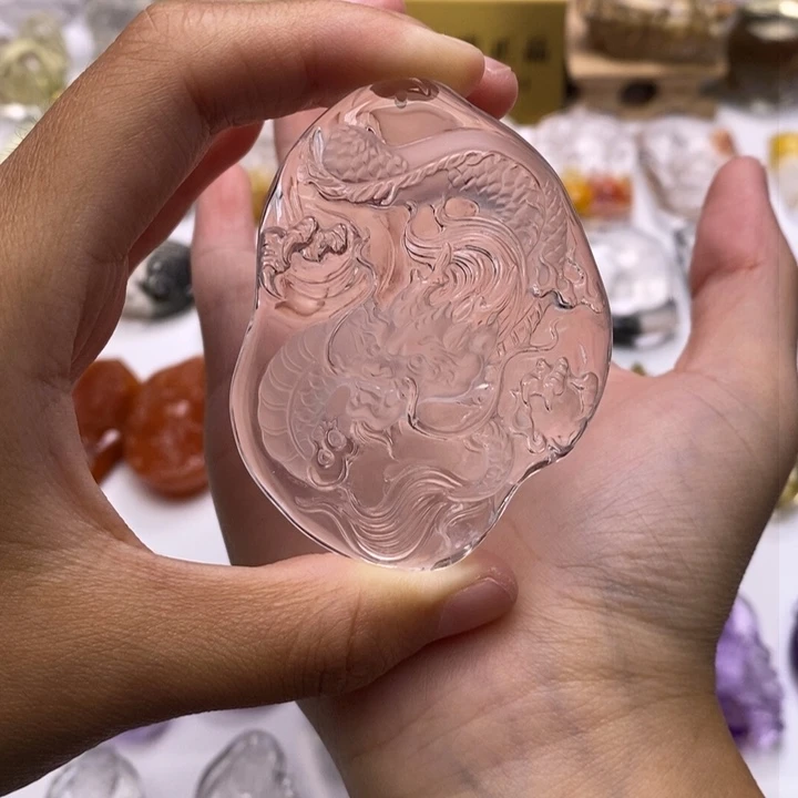 未镶嵌颈饰水晶往**生定制