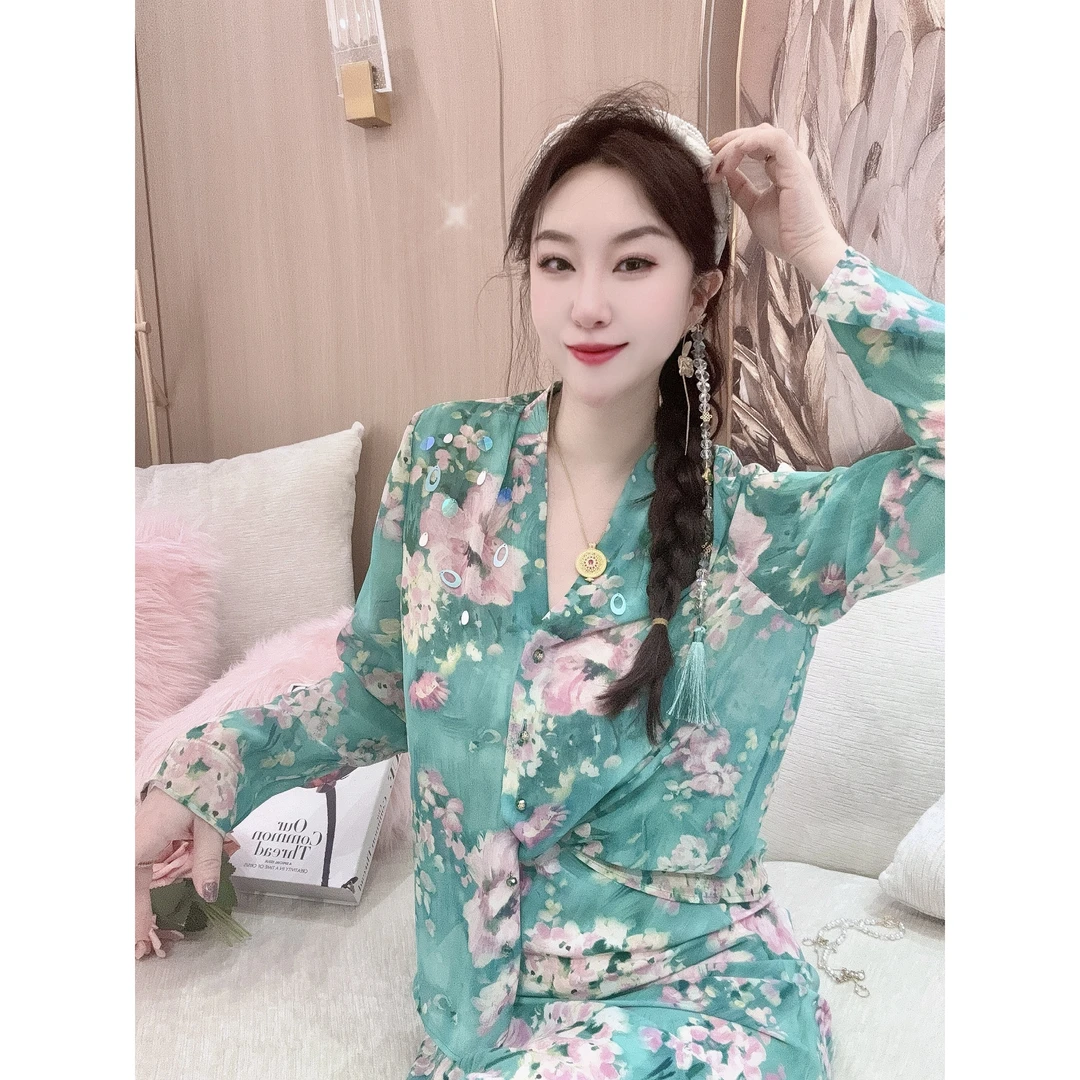 独宠【碧波荡漾】重工花朵款气质网红轻奢蓝色桃花时尚长袖开衫上衣