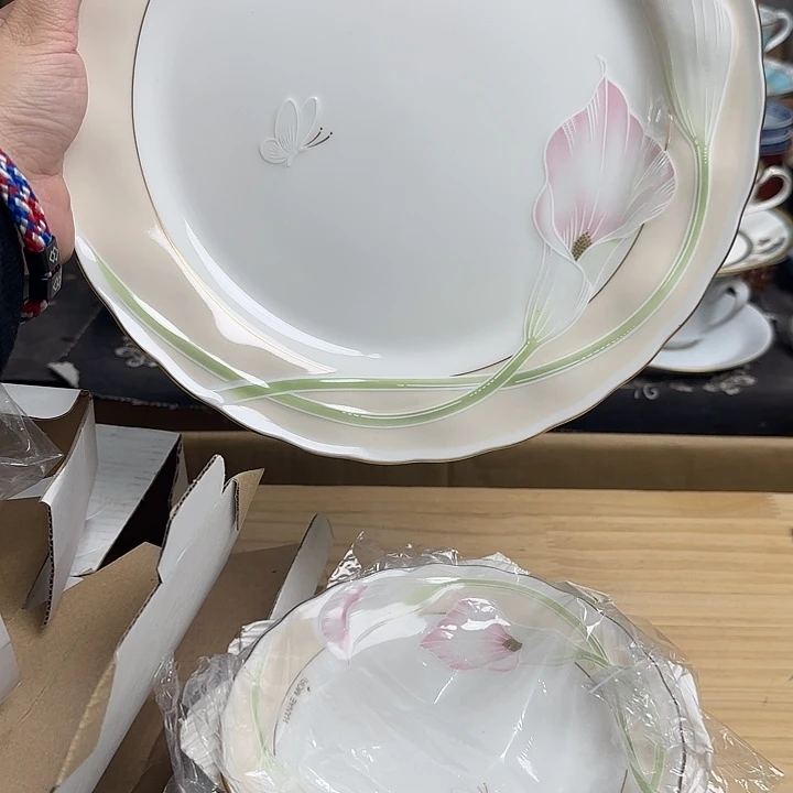 瓷片蝴蝶夫人马蹄花浮雕一大五小啊啊啊啊啊啊