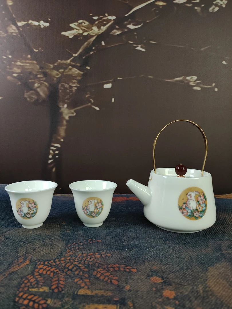 ZH2553-2个玉兔望月茶杯+一个提梁壶