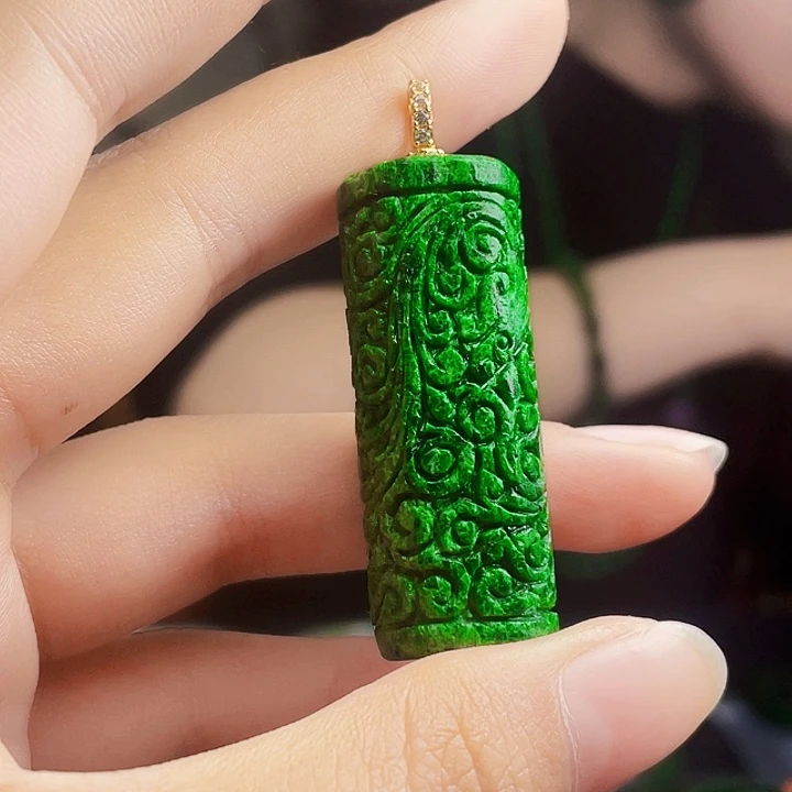 翡翠银S925镶嵌颈饰多样性