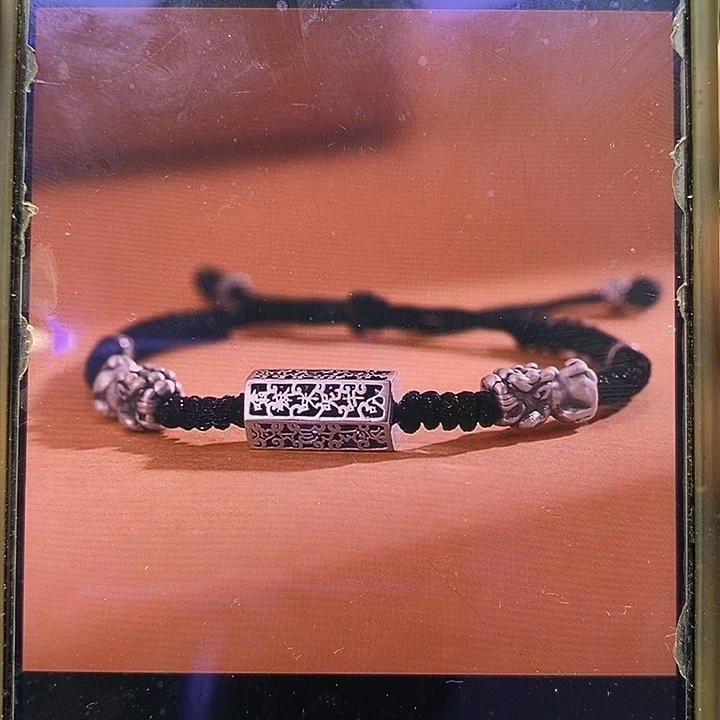 无足银SL154足银镂空真言貔貅手绳