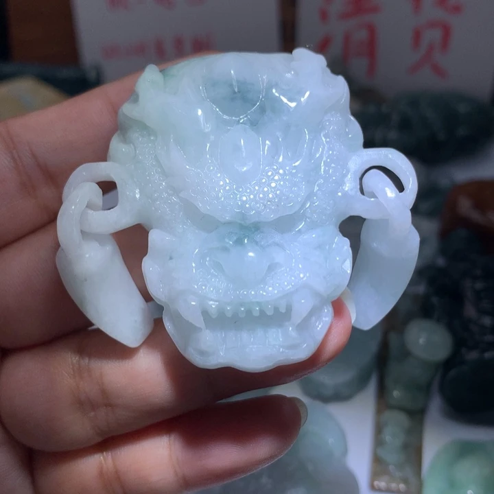 翡翠未镶嵌颈饰保真天然A货翡翠