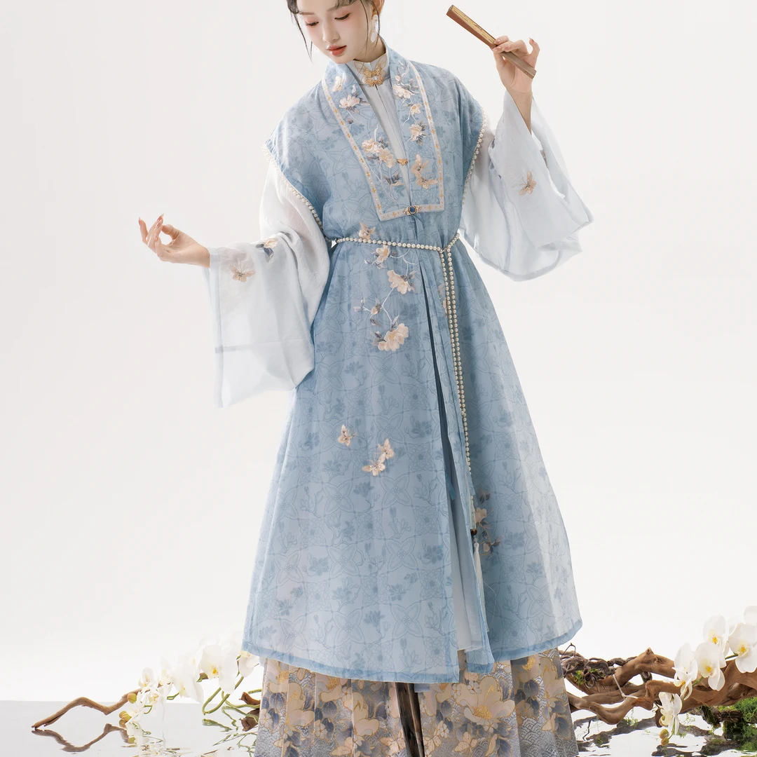 新款白茶清欢宋制原创明制汉服中国风蓝包肩长比甲立领长衫马面裙