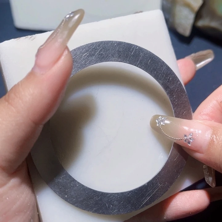 和田玉（糖玉）未镶嵌珠宝奇石