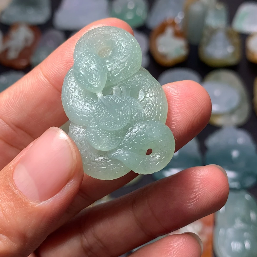 定制翡翠未镶嵌腰缠万贯