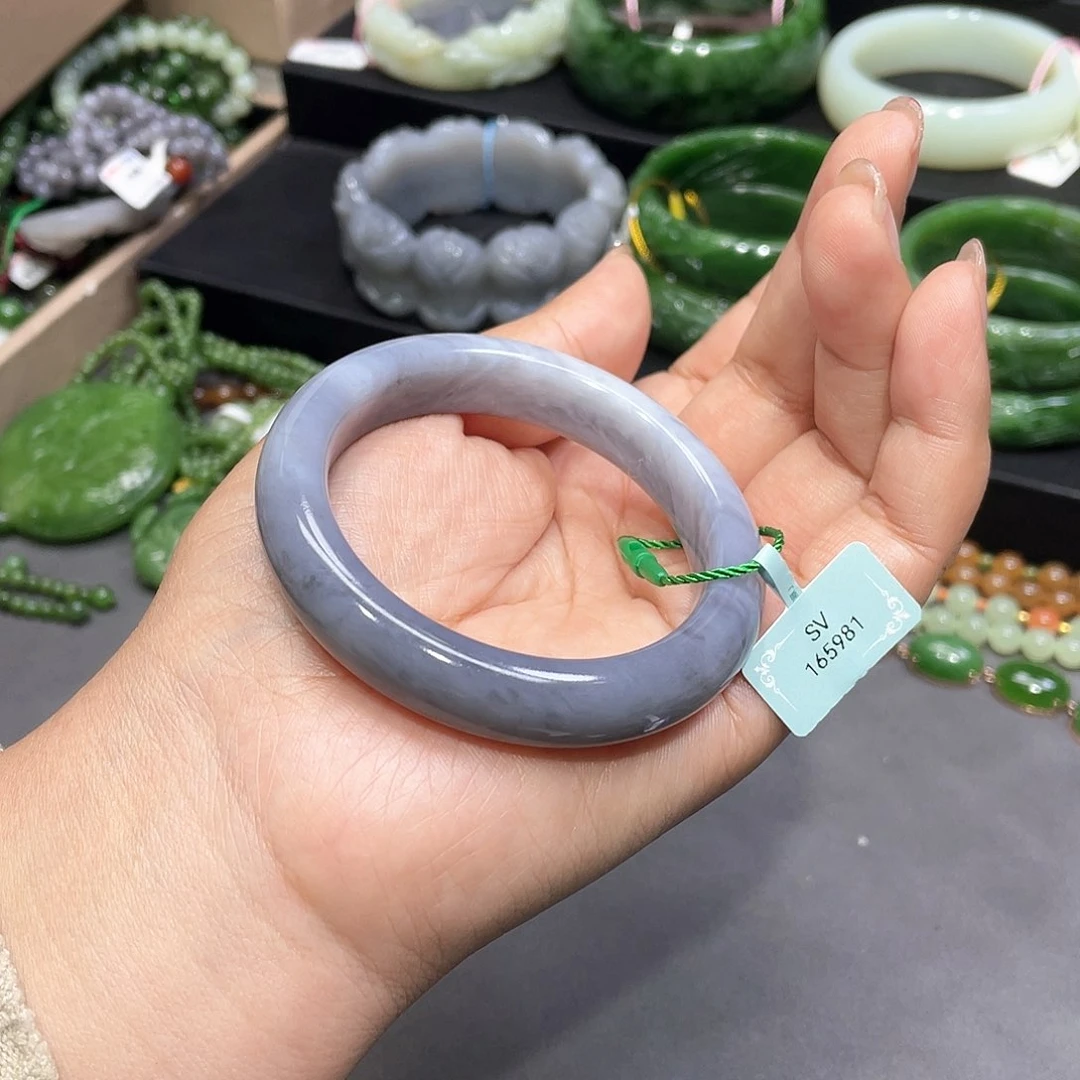 和田玉手镯53圈口42未镶嵌