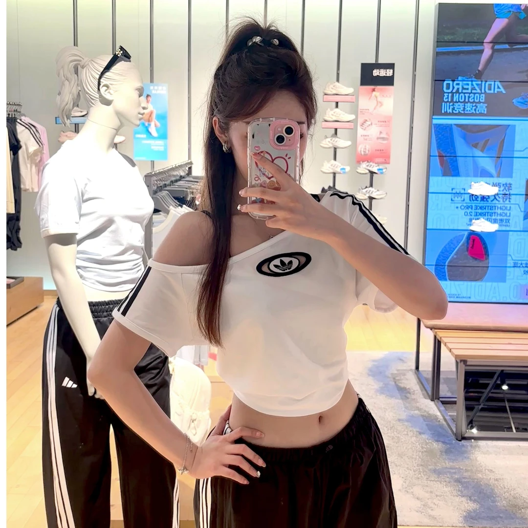 Adidas三叶草 斜领露肩运动短袖T恤KC8796 KC8795 女款 夏季 休闲