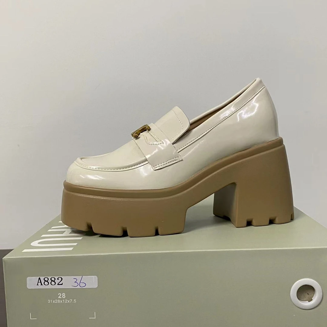 【清仓】2025小个子厚底平增高百搭女鞋A882